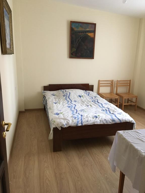 יירבאן Art Guesthouse מראה חיצוני תמונה